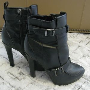 Simply Vera Vera Wang High Heel Ankle Boots